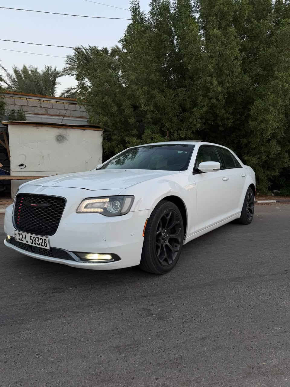 كرايسلر 300S (أوباما) 2020 للبيع
الموديل: 2020
الفئة: 300S
الوكيل: هارلم
الممشى: 148000 كيلو متر
الموقع: النجف
الرقم : اربيل 
مكفوله كفاله عامه 
حاله السياره جيده جدا
السيارة 
محرك وجير وإيرباك بشرط، غير مفتوحة
لا تحتاج أي مصروف السياره جاهزه من كلشي
المواصفات
فل مواصفات (وكالة هارلم)
مقاعد جلد
تشغيل ودخول ذكي (بصمة)
شاشة معلومات وترفيه
كاميرا خلفية
حساسات
مثبت سرعة
أوضاع قيادة
بنوراما سقف
نظام صوت مميز
مواصفات أخرى حسب فئة الوكالة
رقم الهاتف ***********

السعر 290$وبيه مجال
