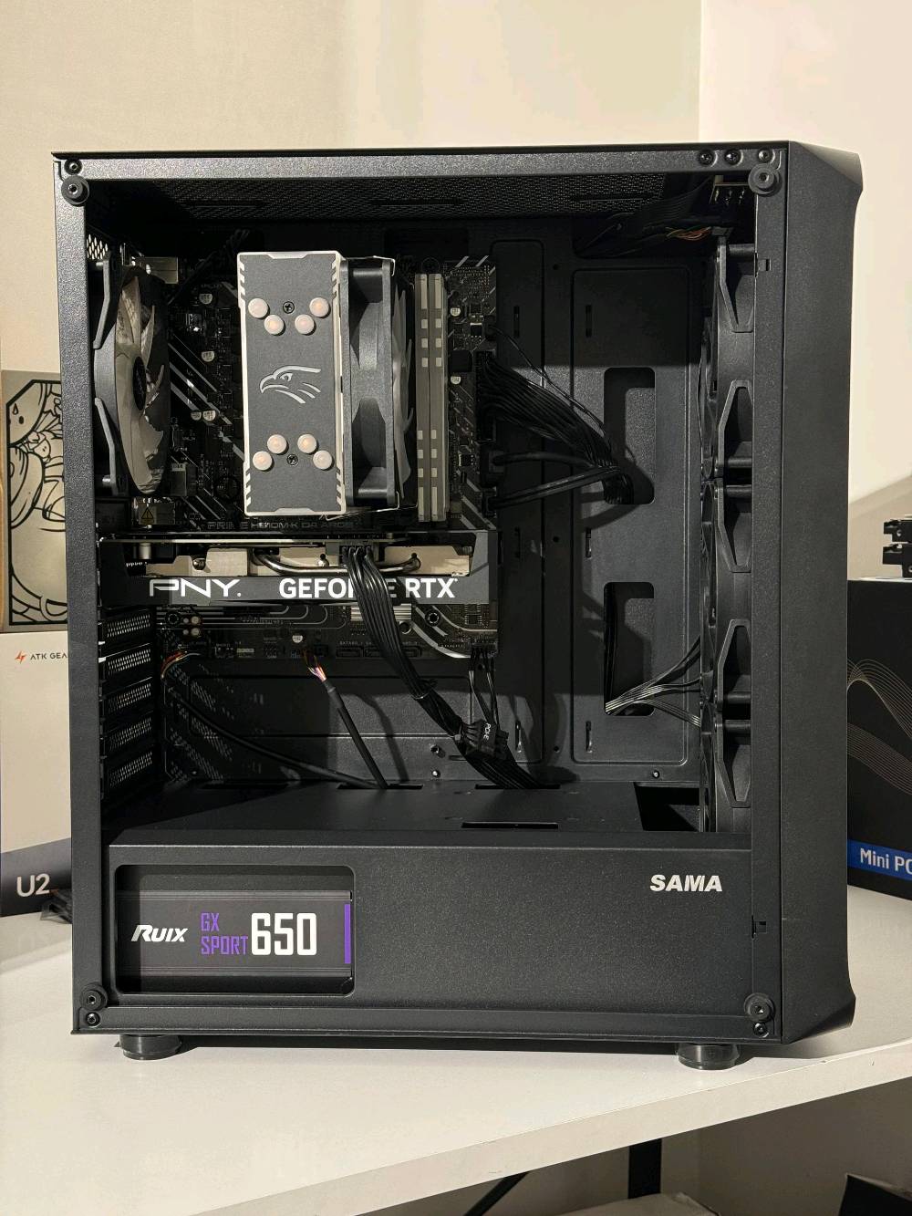 كيس حاسبه للبيع 
قطع مستخدمه نظيفه جدا 
اداء قوي 

المواصفات : 
PNY RTX 4060 8GB 
Ci5 14400F
ASUS PRIME H610M K ARGB
RAM 16GB(8*2) 3200MHZ 
SAMSUNG SSD SATA 512GB 
PSU 650W RUIX 
كيس مع ٤ فانات + مبرد هوائي 

ضمان فحص 
السعر  1،090 الف
مليون و 90 الف
