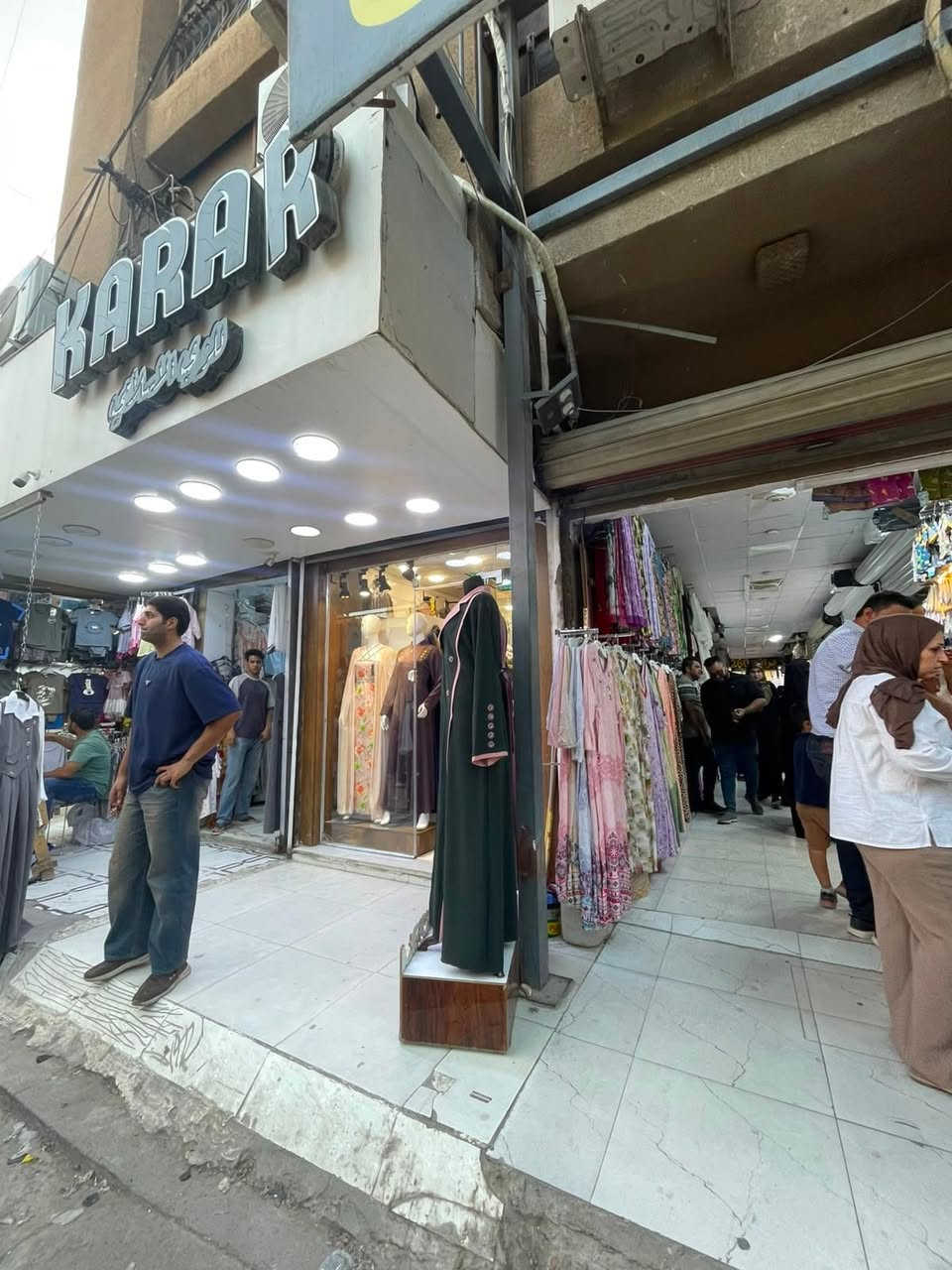 محلين بااسواق البنفسج للبيع سرقفليه للاستفسار والتواصل على الارقام *********** _***********

