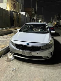 سياره كيه فورتي 2017 مكينه 2000 دوش سياره امداور ثاني يوم نص فول سنويه...