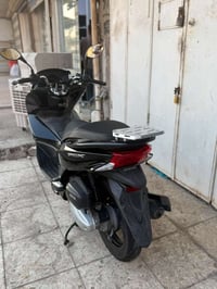 pcx جيل ثاني ياباني jf دراجه رمبه حساس زدحام✅ حساس ستان✅ كفرات نضافه 1...
