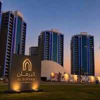 للإيجار بسعر مناسب جداً جداً – شقة في مجمع البروج السكني • المساحة: 19...