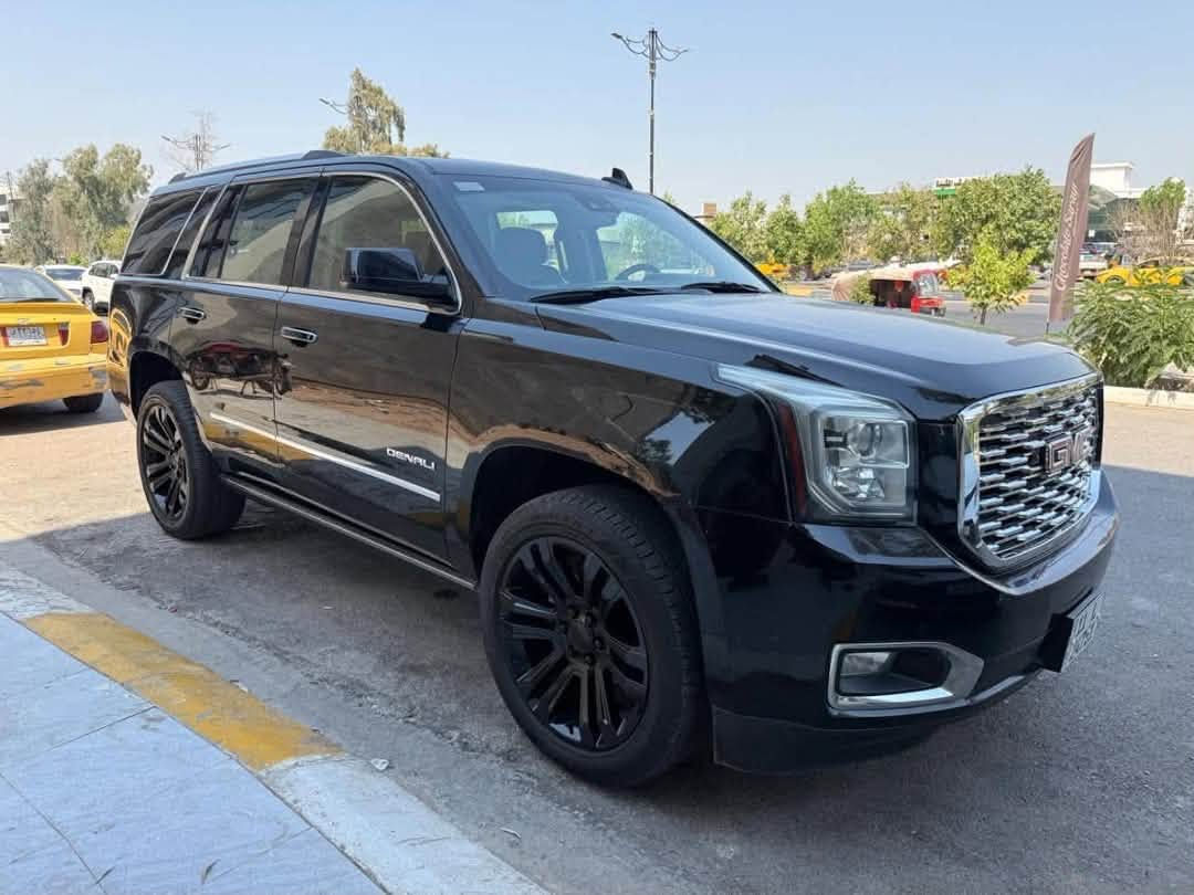 🚘 GMC Yukon Denali 2017

🔹 بدون حادث — تقرير مكفولة
🔹 بلادية
🔹 فول مواصفات
🔹 محرك 6200 V8
🔹 محرك وكير حدادية
🔹 السيارة جديدة جداً ونظيفة
🔹 الاستخدام نظيف والداخلية بحالة ممتازة
🔹 الملاحظة الوحيدة: البنيد بيه كلير أثر جراد 
       خفيف، فقط 

🔥 سيارة دينالي حقيقية، مواصفات كاملة وحالة ممتازة، جاهزة 
السعر 340$

📞 للاستفسار والتفاصيل: ***********
