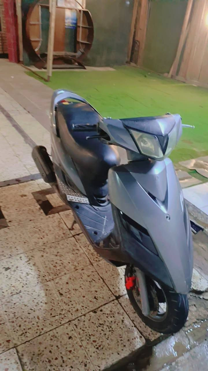 جي تي آر ثعلب جديده نزلت رمبه قبل  شهرين عله ايدي مطالع بيه مناطق بعيده ب700الف للاستفسار واتساب ***********
