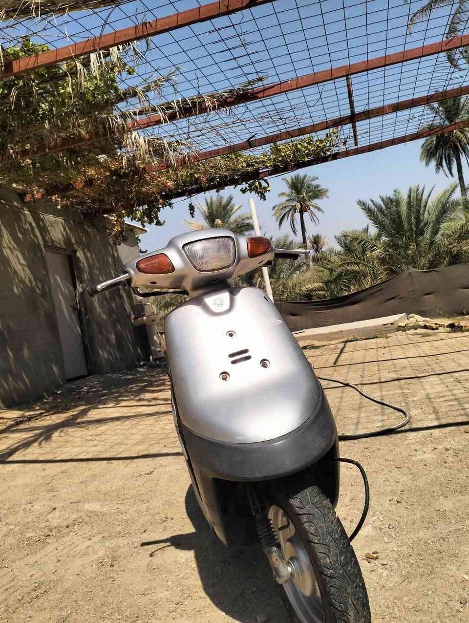 السلام عليكم دراجه بطه للبيع دراجه  نضيفه تأيرات جدد شرط معدل 60 وشلعه كفراتها بلاديه  هندر واحد فقط نقص باتري  المكان كربلاء طوريج سياحي السعر 200 وبيه مجال  للاستفسار الاتصال على الرقم  ***********
