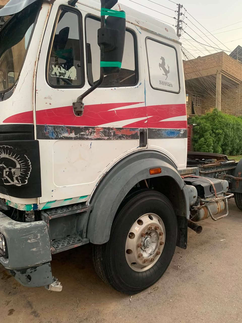البي كرواتي موديل 96 رقم بغداد الماني سنويه فلات ذات جوانب متحركة بغداد ***********
