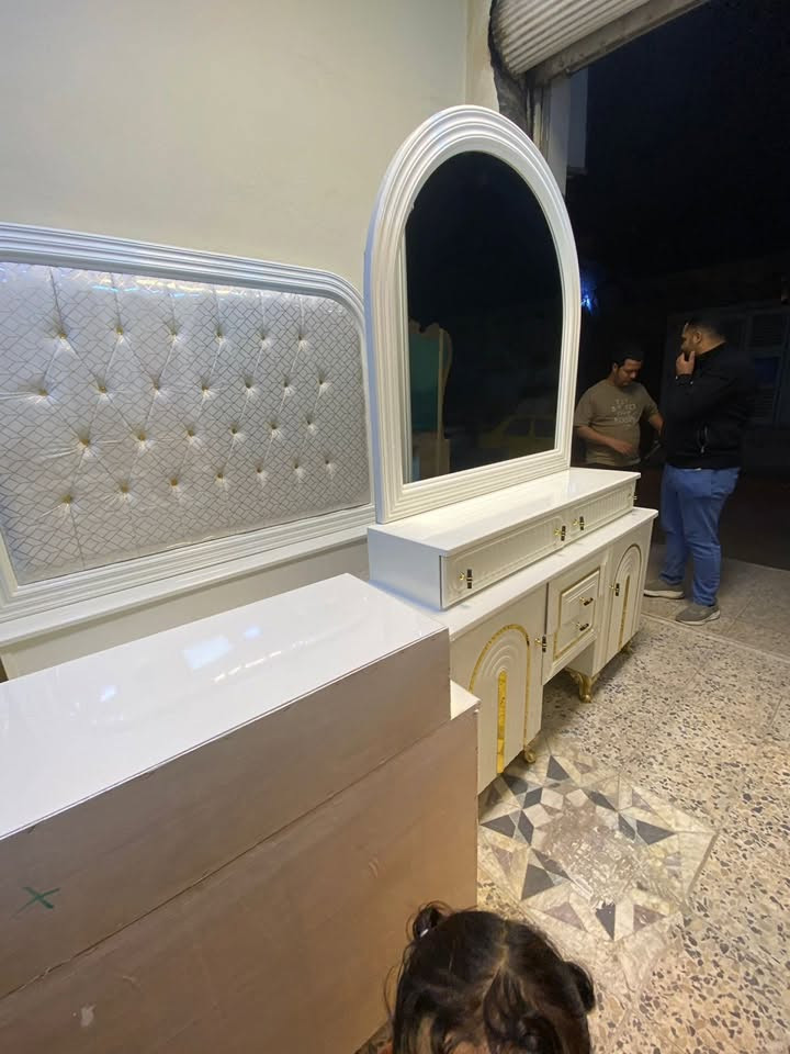 غرفه صاج درجه اولى نظيفه كلش استخدام قليل ماخذيها بمليونين نظيفه مابيها اي ضرر الاستفسار على هذا الرقم 
*********** العنوان بغداد
