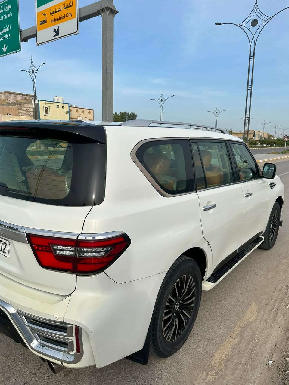 نيسان باترول 2010 محدث 2023 
بيع فقط بدون مراوس
المكينه المرغوبه
رقم بغداد باسمي 
مواصفات خليجية فول 1/1
المحرك 8 سلندر 
السعر 180 قفل 
للاستفسار ***********
