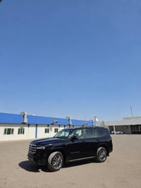 لاندکروزر GXR • ٢٠٢٥ • ٢٠٠٠ كم
