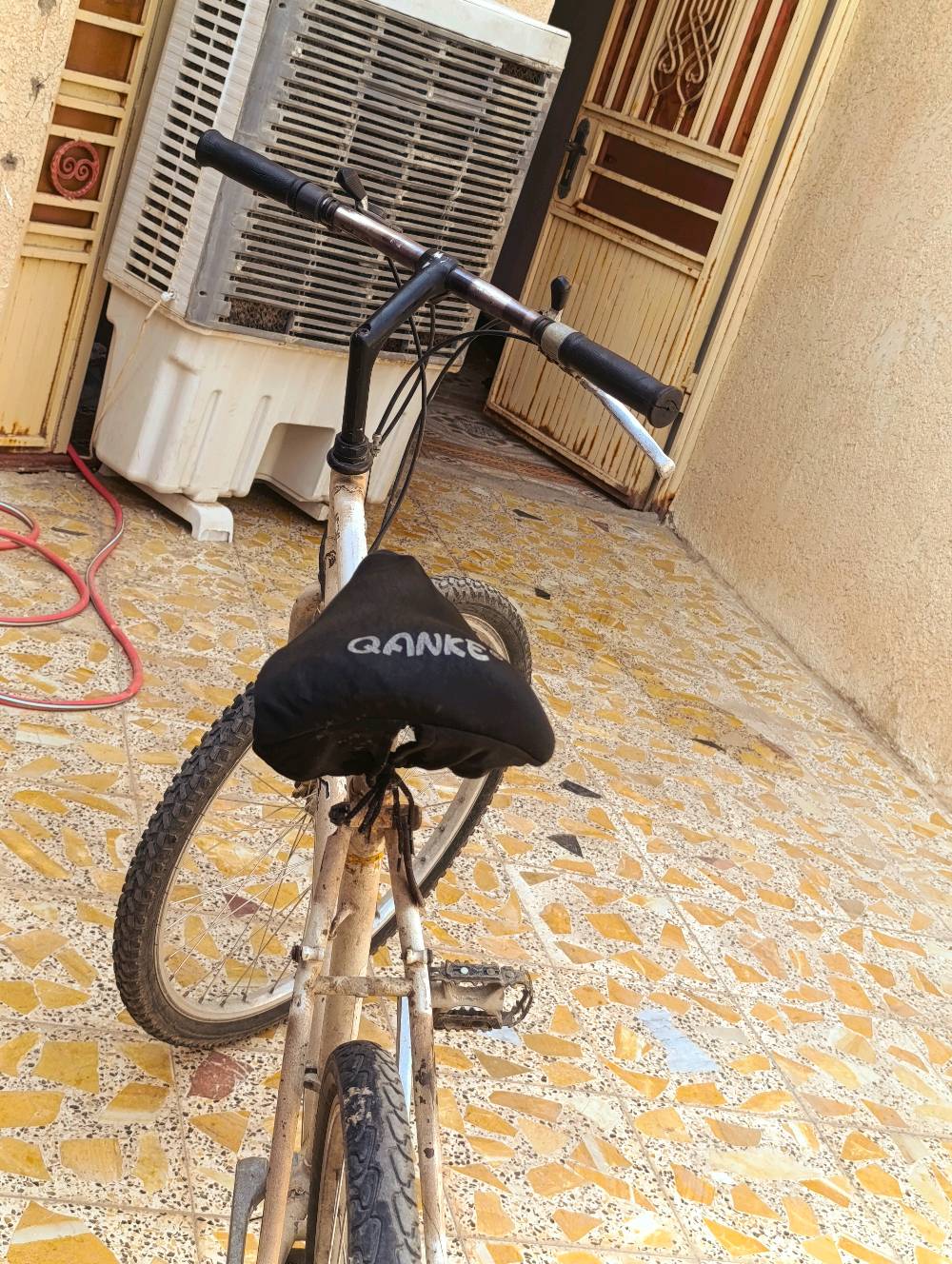 ياباني سباق • تاير مبدلة • لزمه خفيفة