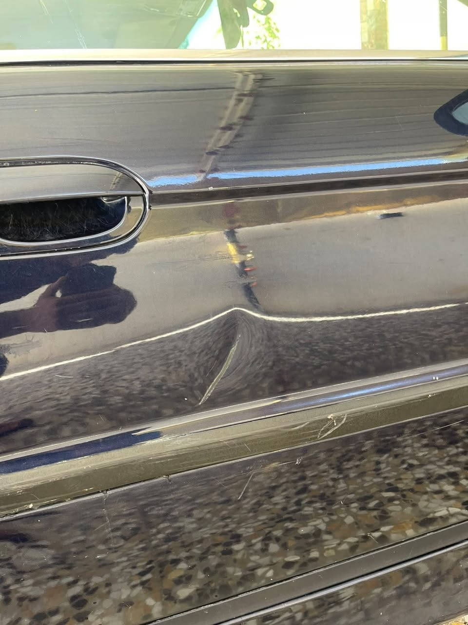 السلام عليكم شباب Bmw740 رقم بغداد باسمي
مكينه حاويه شادها خرسه ماتسمع صوتها كير تمساح 
شلعه ومعدل تشك الكاع مكفوله بدون ضربه 
دبل جام سلايت جام شقال جام يصعد وينزل بسويج 
صدر أمامي خلفي هوه ودبلاته ودجه كير وشيال كاردن ودرايم شفتات جدد ترايك 240رونك3.5 بيها طخه موضحه بصور ABS شقال ويل البينا حجم 18اصلي بيها ادامه للمكينه كامله تبريد شقال وخير من الله نقوصات السياره 
يحتاج ترتيب غرفتها الدعاميه الاماميه يرادلها ترايش سعرها 65وبيها مجال والشراي يدلل هاذا رقمي ***********
