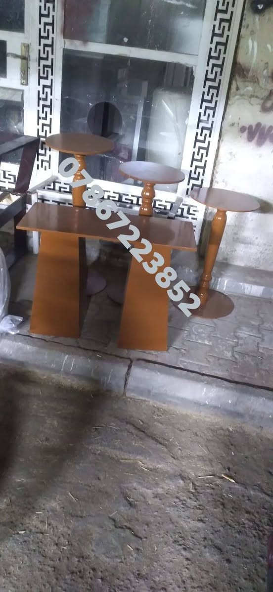 تجهيز طلبية أحد زبائن 🥰 
اللاستفسار مراسلة صفحه خاص 
رقم الهاتف/وتساب

نص مكتوب في الصور:
- ***********
- ***********2