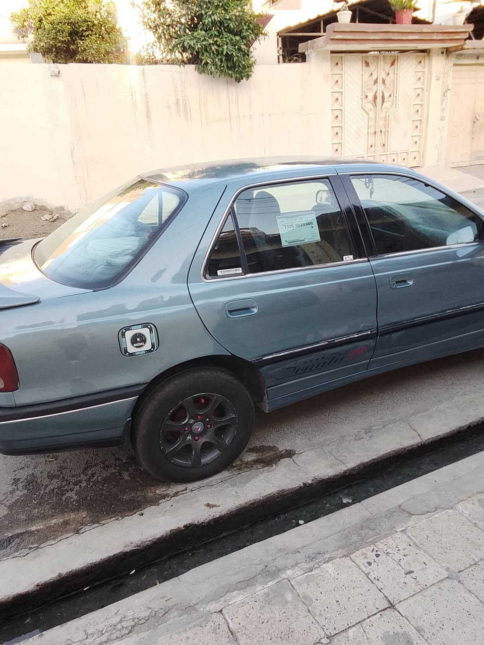 النترا 94سيارة نظيفة كير شرط محرك اثر نفخ تواير باتري جديد سنوية جديدة 29وليرمن كلو شغلة سعرها24
