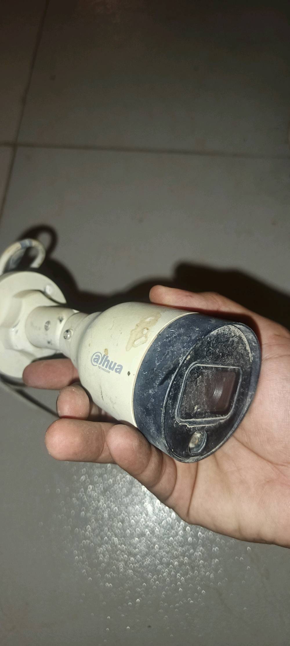 ٣ كاميرات • سويتش شبكة
