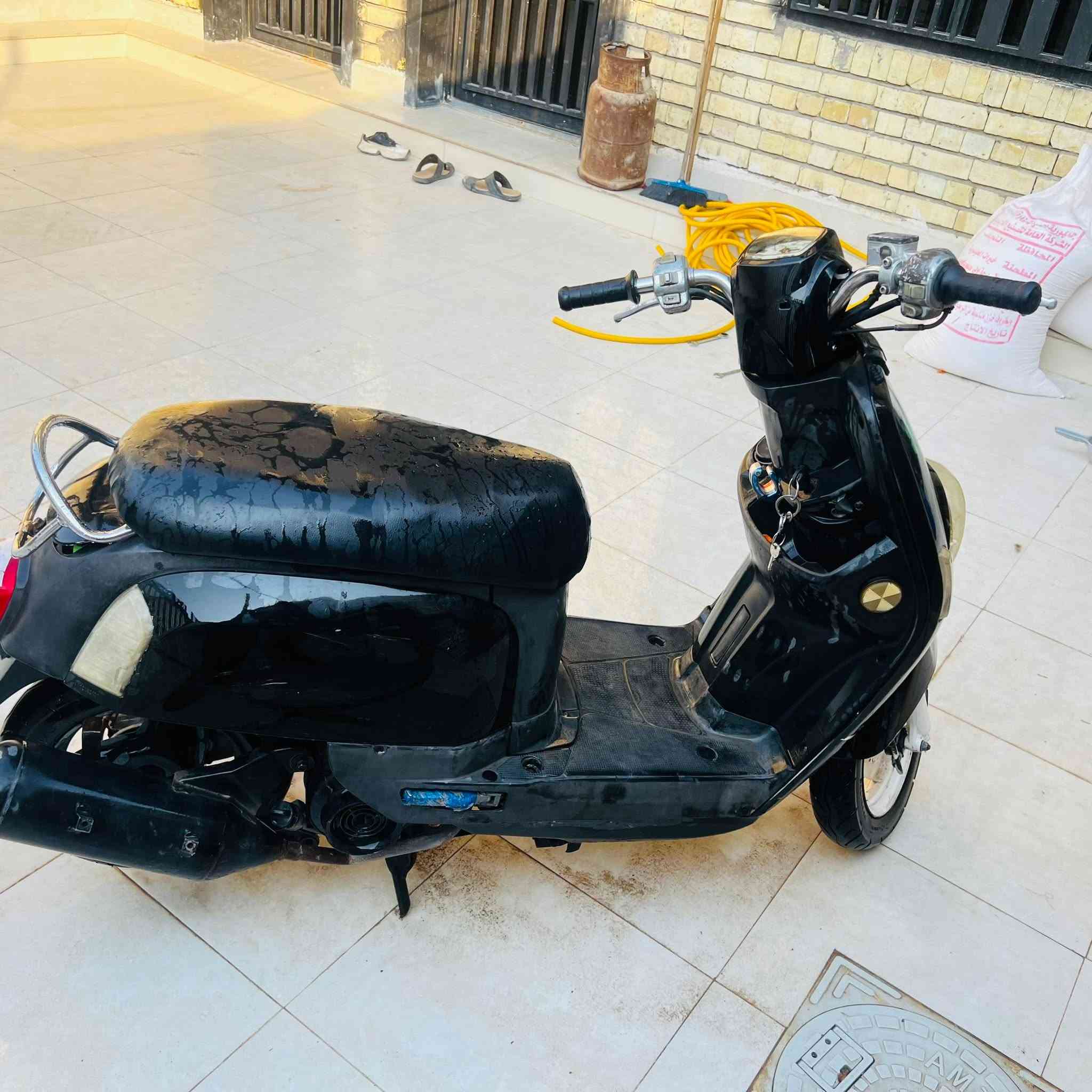 ‏دراجة للبيع نظيفة كلش العنوان في النجف في ناحية الحيدرية
 سعرها500 وبيها مجال
 اللي يحب يشتري يتصل
***********
