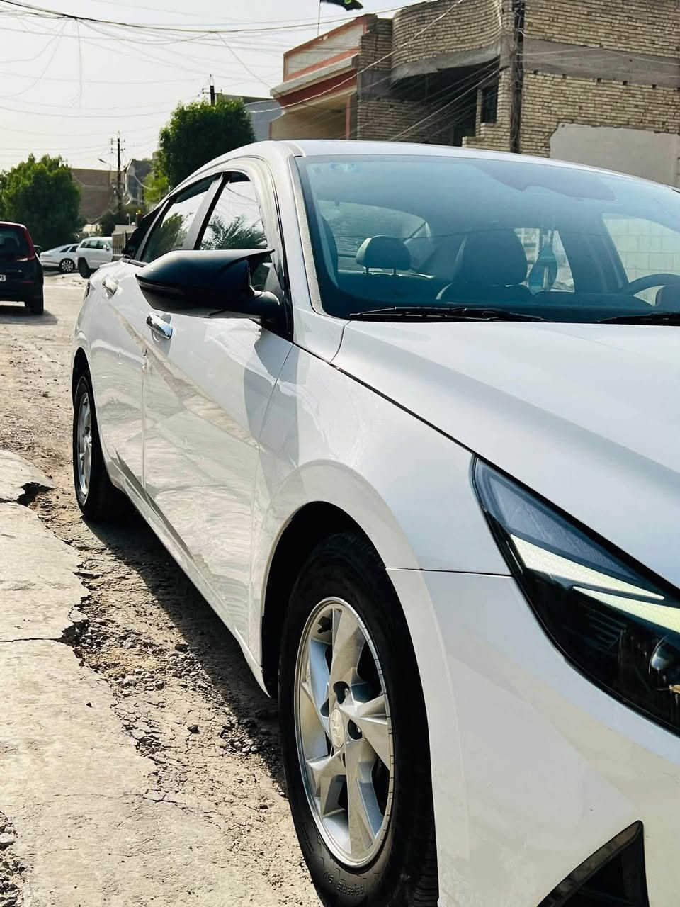 النترا "افانتي" 2021 
رقم بغداد 
فول مواصفات عده الفتحة 
رادار امامي 
توقف ذاتي 
تحديد مسار 
قيادة الية ذكية 
4انظمة قيادة ( نورمال - ايكو - سبورت - سمارت )
كروس تحديد سرعة 
بصمة ابواب 
بصمة تشغيل 
تشغيل عن بعد 
جنطة ذكية (فتح عند الاقتراب)
ترحيب باليدات والمري الجانبية 
مري شفط
شاشة كبيرة تاب 
كاميرا دوارة 
حساسات خلفية 
لد امامي نهاري (حاجب)
تدفئة بالكشنات 
تدفئة بالستيرن 
قفل سرعة كهربائي (يعني تكدر تقفلهة ع السرعة الي تعجبك)
وارد كوري وعلى وضع كوريا بصمة ثانية موجودة ما مستخدمة والكاعيات بالجيس بعدهن ما مستخدمات نهائيا 
بكوريا بيهة تبديل بنيد وجاملغ بدون (ضربة) اثر شخوط 
بدون حادث بدون ايرباك 
السعر 125 وبيهة مجال مكانهة بغداد المشتل 
الاتصال او المراسلة ***********
