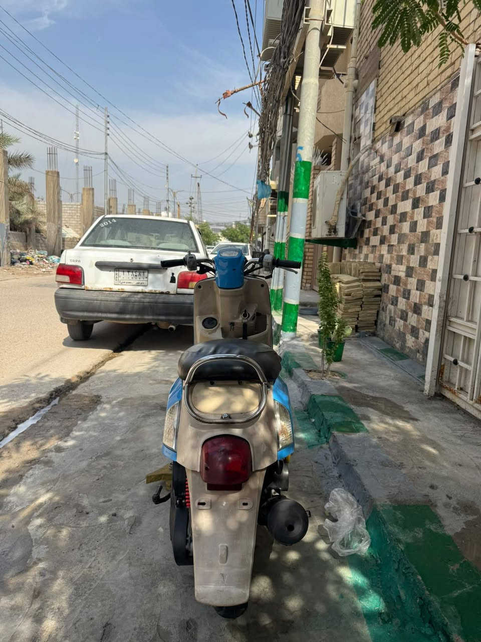 بوليسي • نضيفه • كهربائيات