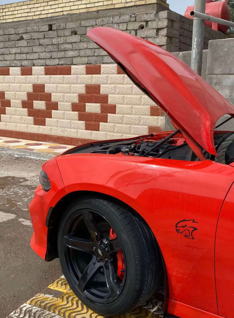 موديل 16 بسمي. فول هوائيات مواصفات فتحه وباقي مواصفات الارتي.  كفاله من التبديل والصبغ عدا التحديث حادثهه دعاميه اماميه فقط بدون دواخل لا شواصي ولا لغود
التزويد العليهه
هدرز  امريكان ريسنك 
شوته 
بلكات ريسنك
كاتجكان
كزوز 3ونص انج بوابات ريمونت
برمجه  سياره قويه
 الاضافات
ويل نجمه تو سايز
دوس اضافيه
كفرات مري
 زعانف خلفيه 
شفقه خلفيه
كير محرك كفاله
رقم بغداد بأسمي 
سعر 195 وبيهه مجال ‭***********‬. القرنة, البصرة

نص مكتوب في الصور:
- Meta AI