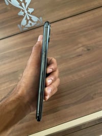 ايفون 11 برو ماكس • ٢٥٦ • بطارية ٧٧