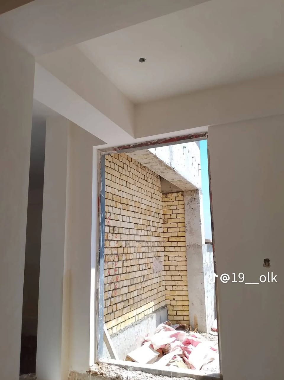 سلام عليكم شغل جص وبياض سعر مناسب ***********

نص مكتوب في الصور:
- j@19__olk
- @19__olk