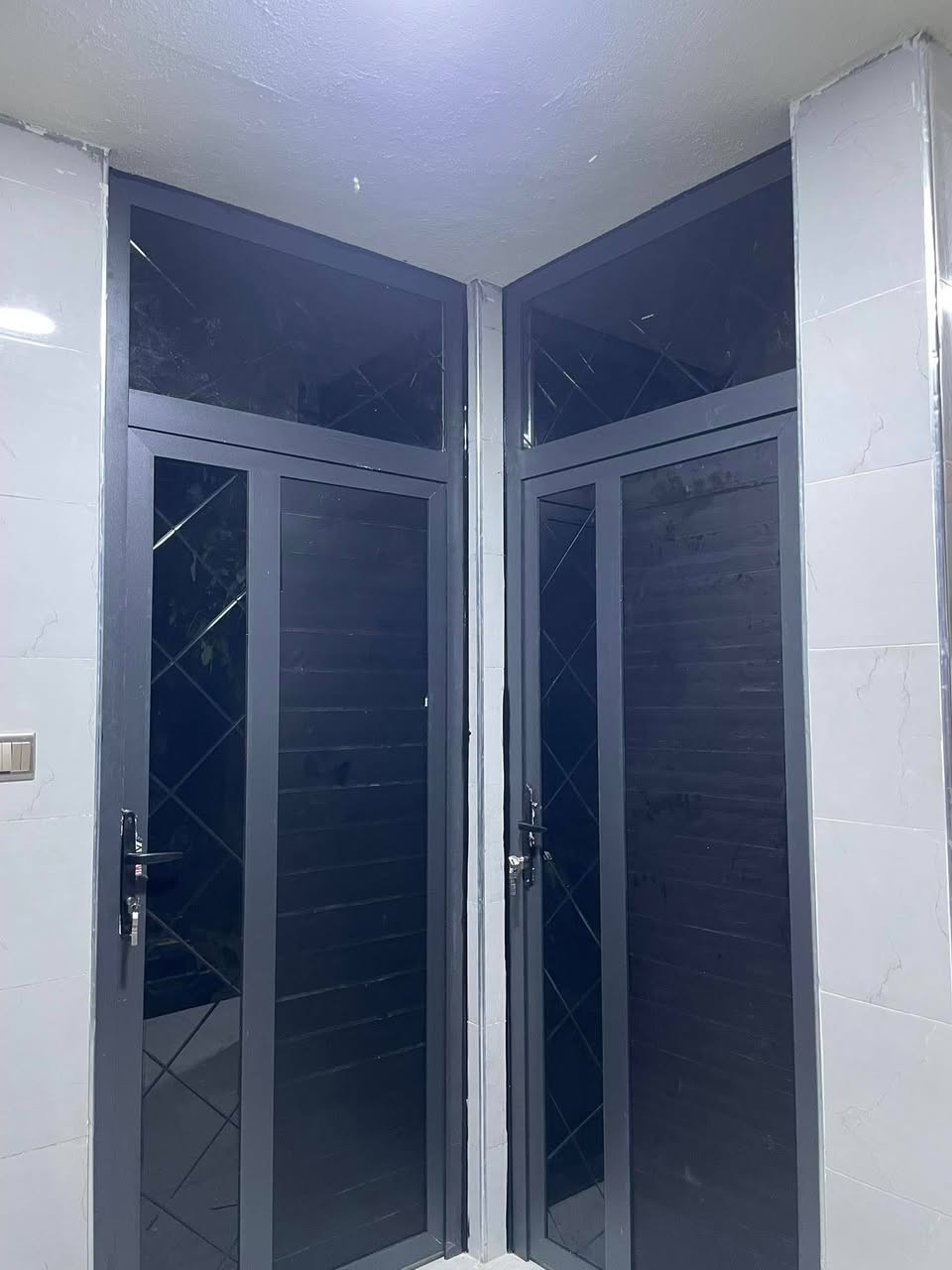 اعمالنا بيجي الاقساط متوفر وكل الهلا *********** واتساب واتصل وتدلل المنيوم تركي محجرات ابواب تركيه عراقي متوفر صيني متوفر
