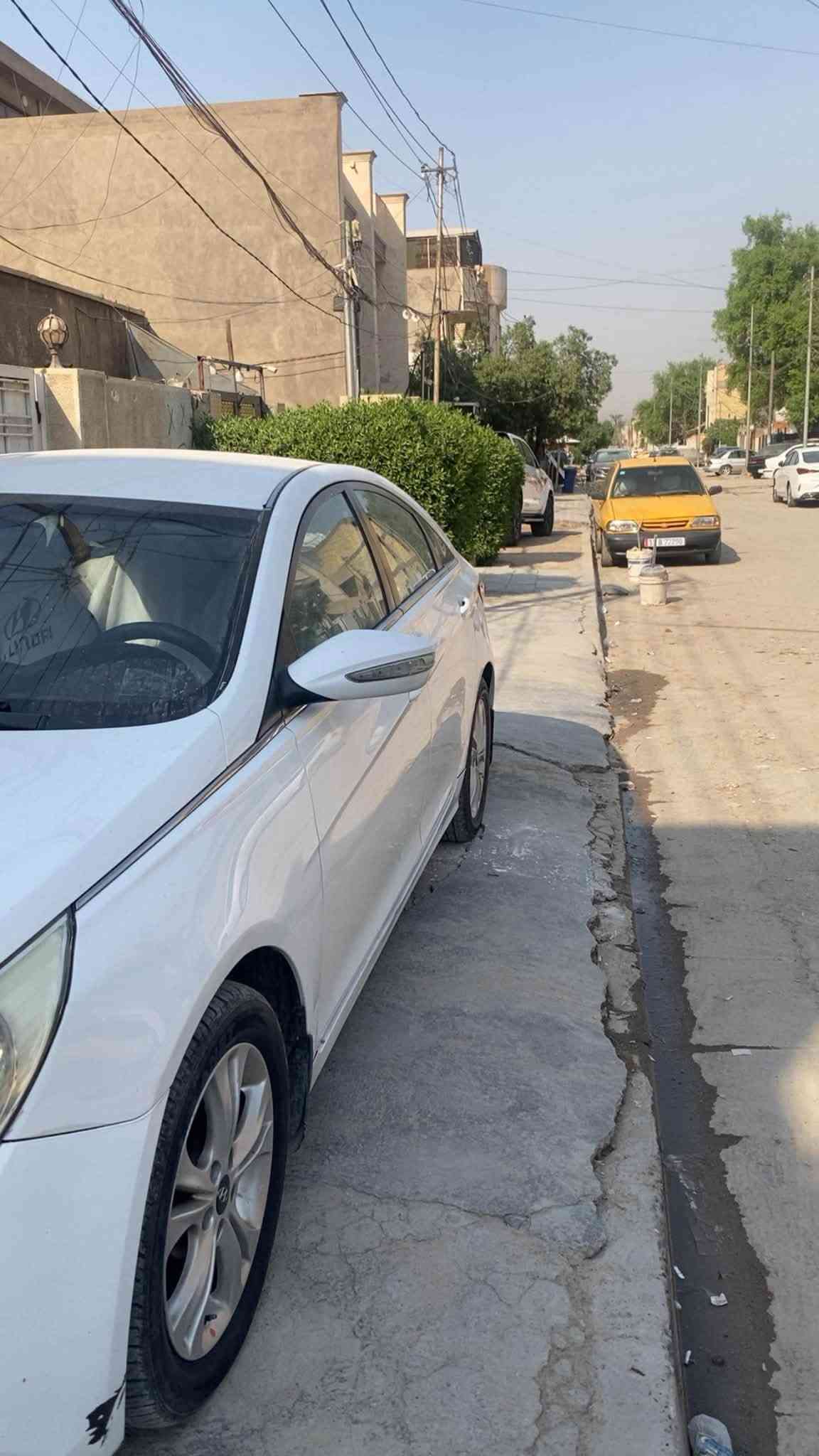 سوناتا ٢٠١٣ خليجي
السياره خير من الله 
منضومه تبريد جديده 
تخم تاير جديد 
حداديه صدر جديده 
السياره مال جناي وكامله من كلشي 
كامره خلفيه
كامره اماميه
تحديد موقع GPS
حساسات
تحكم ستيرن
شفتات سرعه
سنويه لحد ٢٠٣١
رقم الجديد
هزه جديده 
السونار هذا كدامكم 
السعر ١١٤$وبيها مجال بسيط 
رقم الهاتف :***********
عنوان السياره بغداد المشتل
