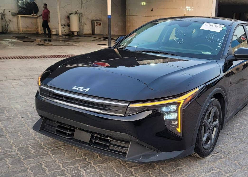 كيا كي فور موديل2025 
صبغ قطعتين جاملغ وباب خلفي فقط
مشحونه بالطريق 7  ايام توصل البصره 
السعر 119$ مصلح واصل البصره بدون كمرك

للاستفسار  *********** واتساب موجود 

((اي سياره يتم نشره ومكتوب واصل للميناء يعني مصلح وكامل بس تخرجها واذا تريد احنه نخرجها الك )) 

https://chat.whatsapp.com/F0yxFeCIc888lx8D6tM5CT?mode=ems_copy_c كروب واتساب ضيفو انشر بي كل السيارات ناصرية, ذي قار
