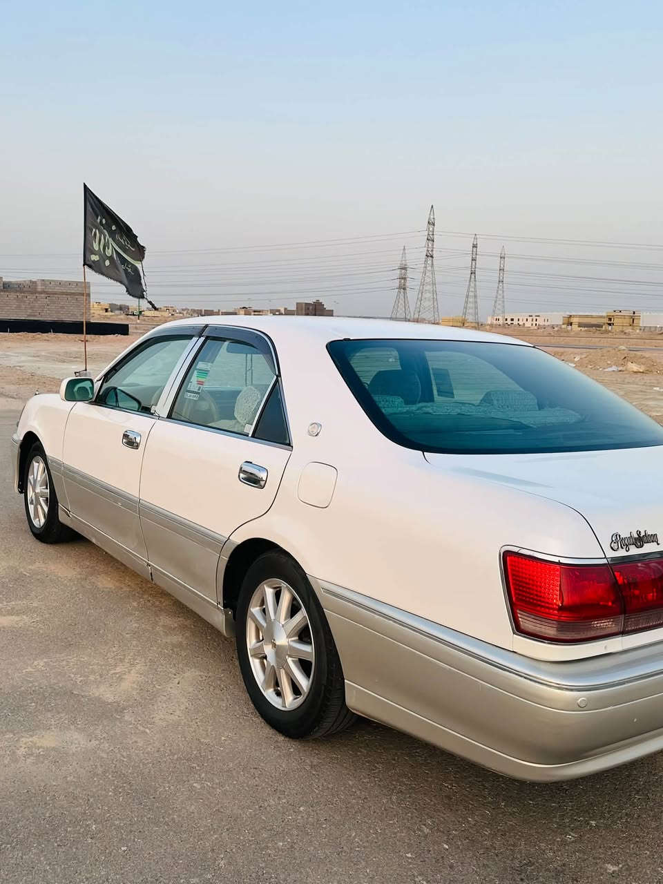 السلام عليكم جنون رقم بصره تحويل ثاني يوم سنويه وهزه جديده كفاله كص ونقل وعيب شرعي مكينه 2500 منضومه تبريد حداده وتخم تاير سياره جاهزه سعر 125 مكانه بصره قبله حي المهندسين الشراي يتصل رقمي ***********
