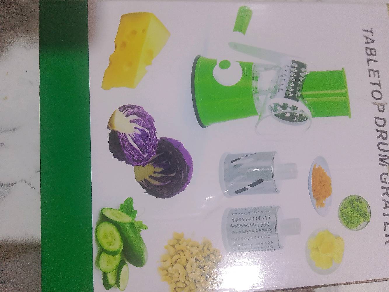 للبيع مبشرة طاولة دوارة 3 في 1 💚  
جديدة بالكارتون  
بيها 3 شفرات: خشنة + ناعمة + شرائح  
تستخدم للجبن والخضار والملفوف والجزر والمكسرات  
تثبت على الطاولة ولف يدوي سهل  
السعر: 22  
المكان: البصرة  
للاستفسار دزولي خاص