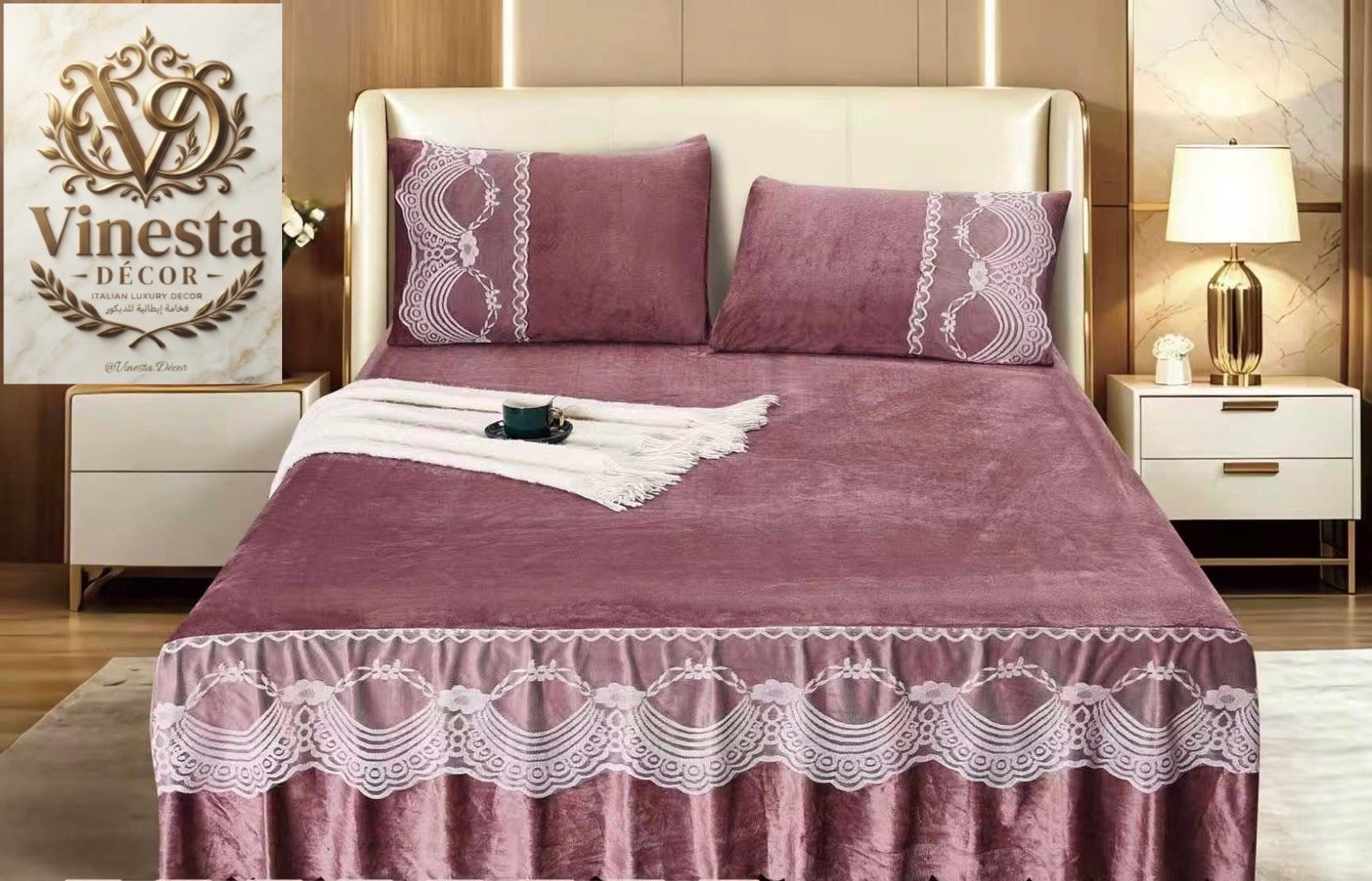 مخمل ناعم • فرشة 180×200 • دانتيل