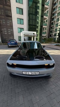 جالنجر SXT • ٢٠٢١ • بجم امامي