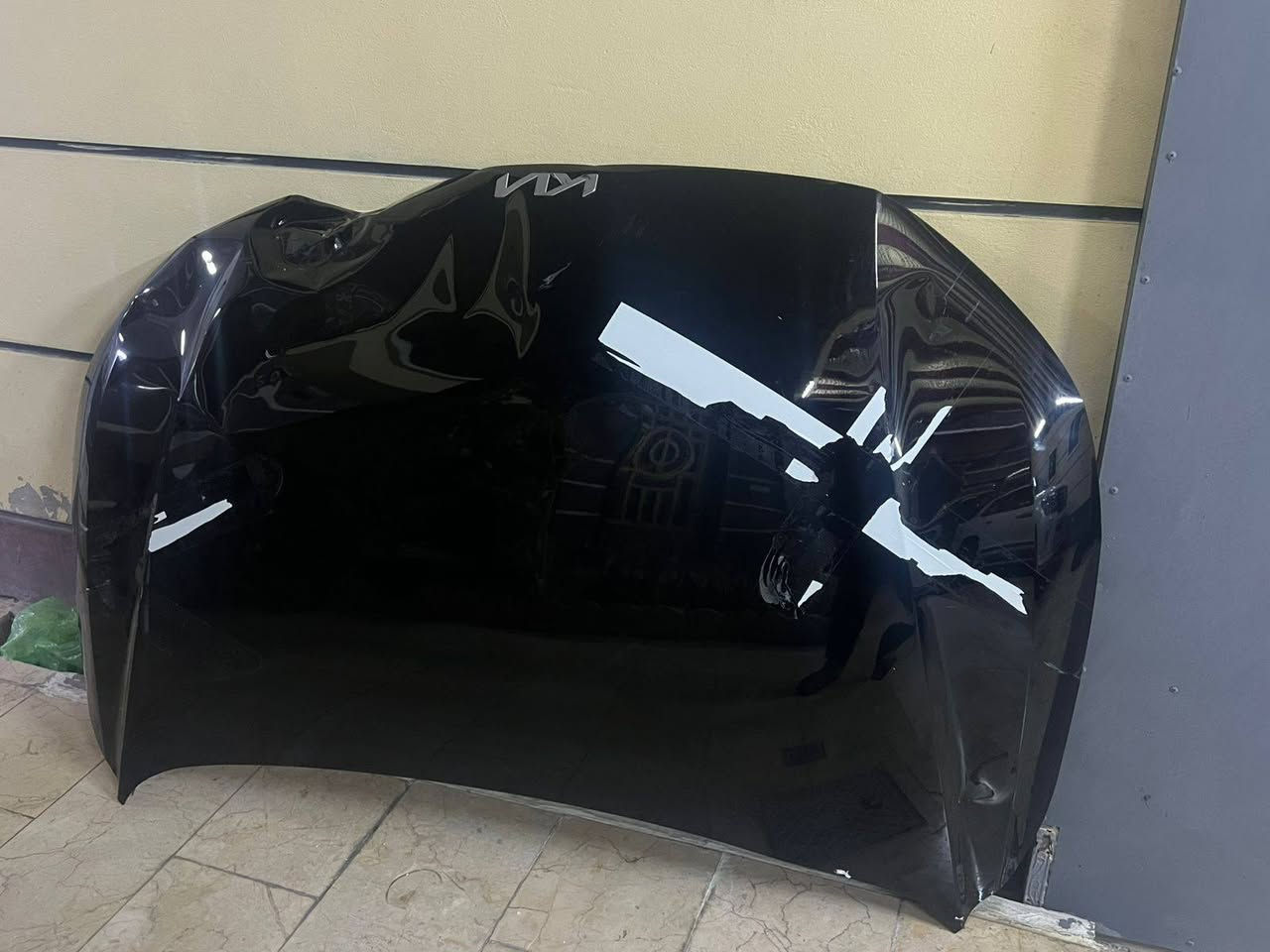 السلام عليكم شباب بنيد k4 اصلي الون اسود السعر 250قفل
ومروحة k4 السعر ٧٥ 

الاستفسار الرقم ***********
العنون بغداد
