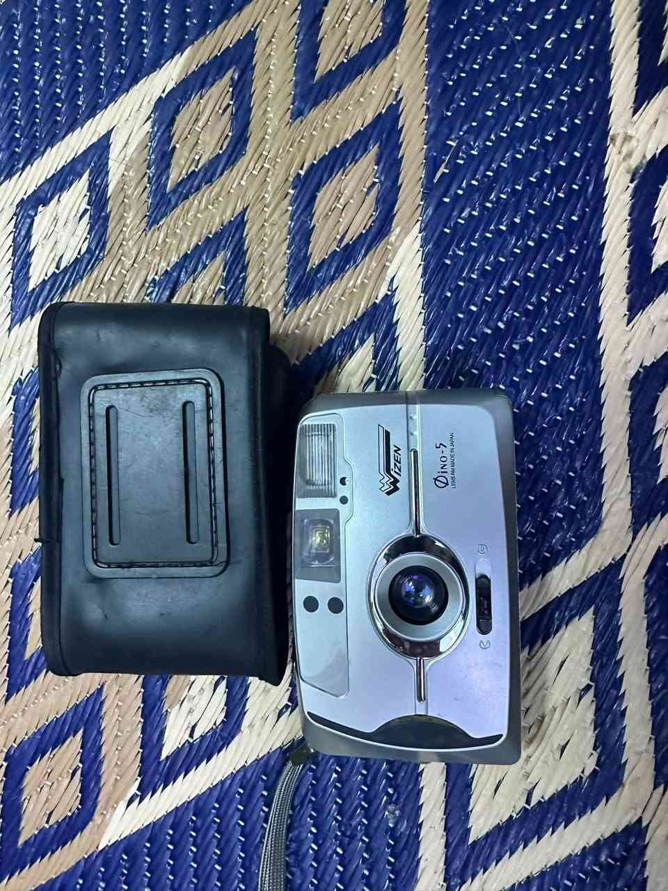 كاميرات ثنينهن شغالات وقديمات عندي وشرط الفحص قيم خاص واخذ او للاتصال***********
