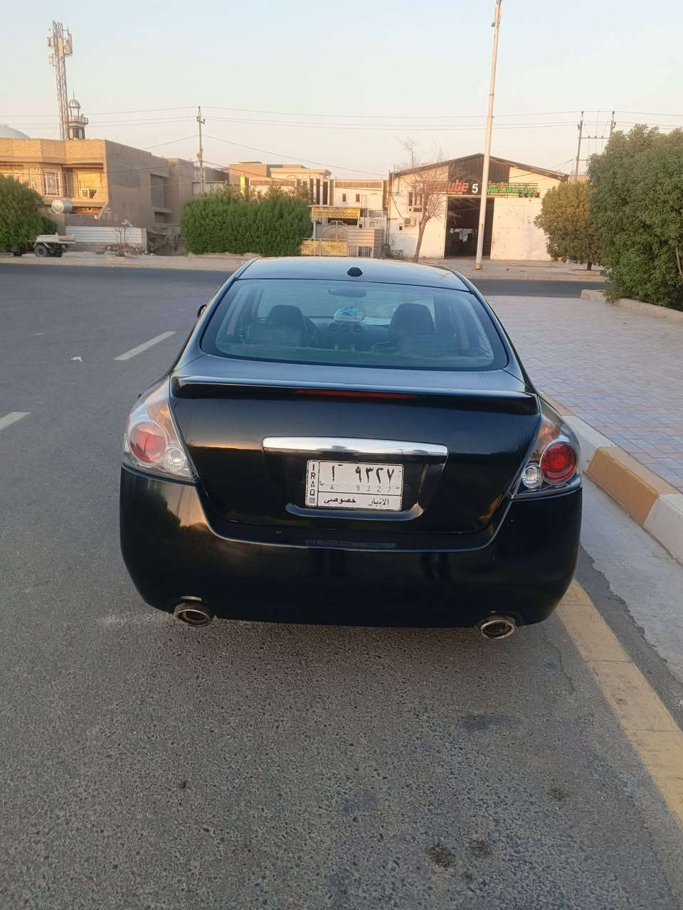 السلام عليكم
للبيع نيسان التيما SL بريميوم فووول مواصفات 
لون اسود مصبوغه عام اثر جراد وعندي صور قبل الصبغ 
مواصفات السيارة 
كشنات جلد 
 تدفئه بالكشنات و كشنات كهرباء 
شاشه بلاد قلابه 
سيدي جنجر و منفذ AUX 
وسيستم صوت سمعات BOSS 
تحكم ستيرن  جهتين 
تبريد مناخين 
مرايه تعتيم 
فتحه سلايد
ويل كب 16 بلاد 
 باتري وبطاين تايرات ومصبوغه بالجديد وبيها فديو قبل صبغ سياره بيها طخه بسيطا بامريكا بالجاملغ
ومنضومه الاحتراق  جديده 
صدر 80%
السيارة رقم انبار مشروع وطني 
السعر 68 ونص وبيها مجال 
للاستفسار 
*********** واتساب
