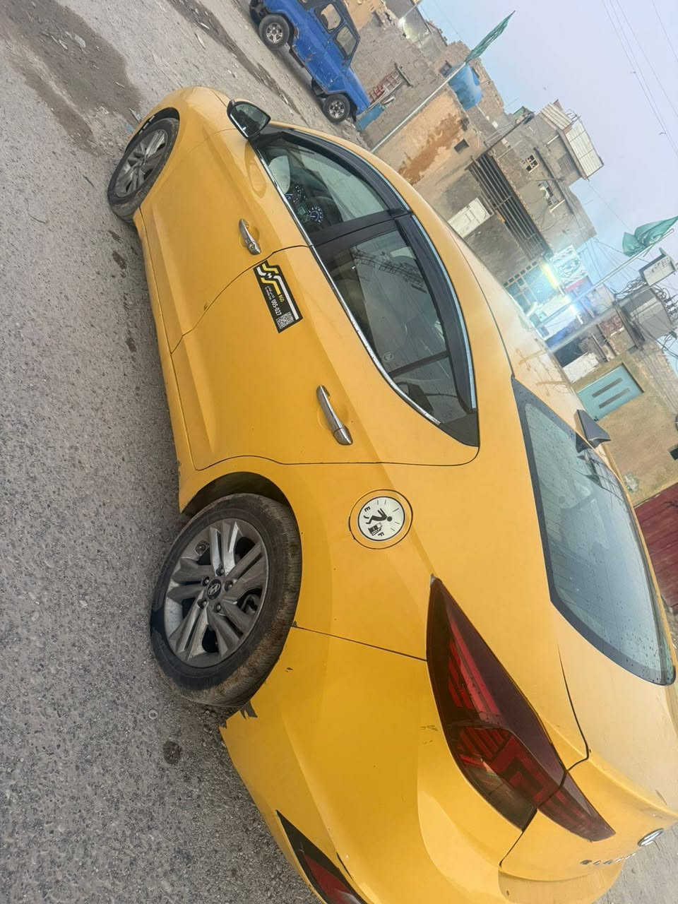 الانتره موديل 2020 وارد امريكي بسمي
 فول لمتد فتحه بصمه كامله كير محرك الفين  
خير من الله سياره مرفق صور الحادث السعر 120 وبيها مجال 
اتصل ***********
