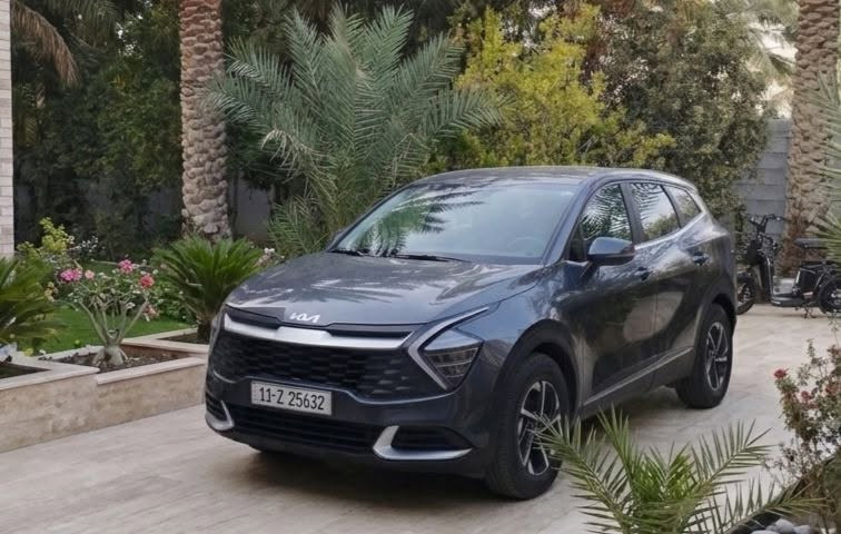 سلام عليكم.
سبورتج LX وارد امريكي 2024 ماشية 20 الف كيلو

بريك نزول منحدرات 
رادار امامي  وخلفي تحذير عند الاقتراب وتوقف ذاتي 

تبريد قطعتين
تحديد مسار 
ثلاث مودات قيادة
هايبرد 1600 ريربو
حساسات ورادارات 
اوتو هولد
هاند بريك بصمة
تايرات تخم جديد

الموقع. بغداد 
السعر. 165
رقم   ***********
