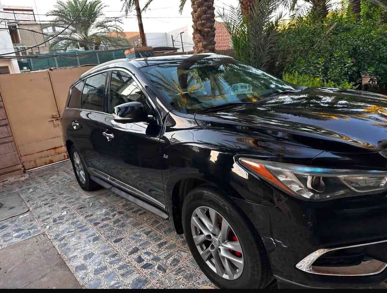 🔥لعشاق الفخامة🔥
انفنتي QX60 موديل 2019
4✖️4 SUV
 💢استخدام شخصي
استيراد خاص سنة 2020 
المسافة المقطوعه 220
لون اسود
داخل جلد
مواصفات كاملة 1/1 
شاشة / مري جانبية كهرباء
كاميرات عدد 5
حساسات عدد 5
لايت زئبقي زنون
رادارات من كل الجهات
قيادة آلية
تبريد تدفئة كشنات
كشنات كهرباء الكل
7 راكب مع تبريد قطعتين
صندوق كهرباء .بانوراما القمارة
تحكمات مع تبريد تدفئة ستيرن
سستم صوت 7 سماعات
تخم تاير قبل شهرين
حدادية كاملة
منضومة تبريد جديدة قبل شهرين
ادامة كاملة للسيارة
⛽️لم يتم استخدام بانزين عادي ابدا
💥السيارة على وضع الشركة بدون فتح بخاخ
⚠️رقم بغداد بسمي 
جاهزة من جميع النواحي
✅حادثها شخط بابين بدون دواخل 
✨تم تبديل بابين وجاملغ نفس اللون بلادي 
ايرباك بردة فقط 
📍 مكان السيارة بغداد
السعر 20 الف دولار

***********
——————————————————
#بيع_سيارتك #بيع #بغداد #معارض_بغداد  #اربيل #معارض #سيارات #سيارات_للبيع #سيارات_مستعملة #سيارات_VIP #وارد_امريكي #وارد_خليجي #تويوتا #لاندكروز #لاندكروزر #جي_كلاس #مرسيدس #النترا #سوناتا #هيونداي #كيا #سورنتو #سيراتو #نيسان #نيسان_صني #رانج_روفر  #لاند_روفر #لاندروفر #سيارات_كورية #سيارات_يابانية
