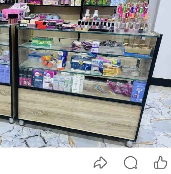 السلام عليكم  اذا يسمحلي الادمن رفوف اللبيع بسعر الواحد75 قفل  المكان ديوانية التواصل  اوالاستفسار ***********   امانه تلشراي فقط  بتواصل Singapore

نص مكتوب في الصور:
- TikTok @shawq_90_