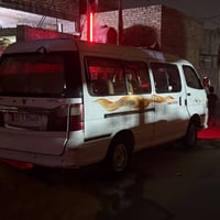 فتون البيع موديل 12بس بيها مجم مال موديل 10 سيارة حلوه مكينه كير جديد ...