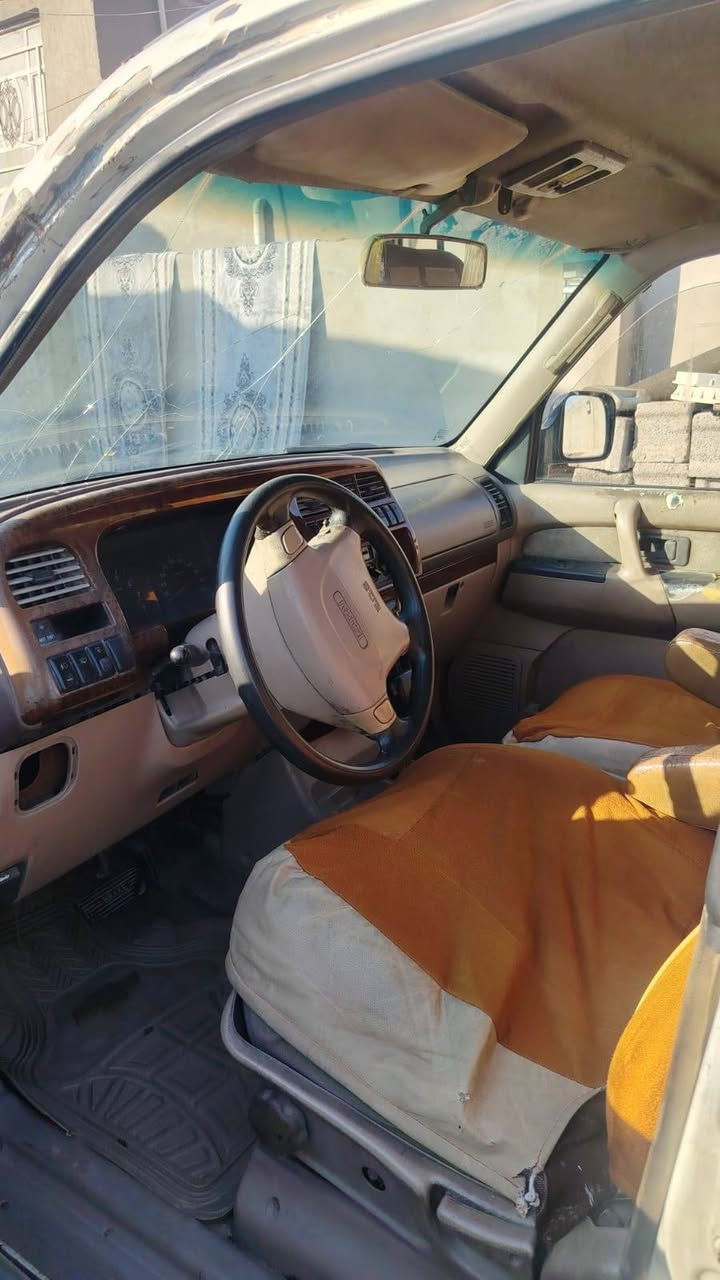 السلام عليكم
ازوزة توربول موديل ٢٠٠٢ مكينا بيها برادو ٢٠٠٥ مكينة خير من الله كير اكسل مكفولات تايرات نضيفات تبريدها شغال عوزة بس غاز رقم بغداد مشروع وطني بأسمي السيارة
رقم الهاتف ***********
السعر ٤٧ وبيها مجال
