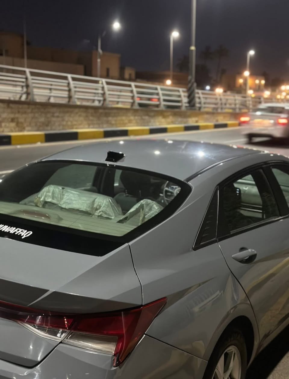 سلام عليكم
النترا امريكي موديل ٢٠٢١ 
المواصفات👇🏻
✅ثلاث انضمة قيادة 
🌐نورمل🌐سمارت🌐سبورت
✅تحكمات ستيرن جهتين
✅سياقة ذاتية
✅سستم صوت كولد
✅تحديد مسار 
✅مانع انزلاق
✅مثبت سرعة 
✅شاشة ذكية
✅رادار خلفي
✅رادار امامي
✅نضام ايكو 
✅توقف ذاتي ذكي🚫
✅كار بلي مباشر Apple 
✅
⭕️بعد معروفة مواصفات النترا 
✳️❗️ماشية(٧٧ميل) فقط وقابل لزيادة ❗️✳️
________________________
السيارة باسمي 💯
رقمها دهوك💯
________________
💯✅ايرباكات كلها سليمه💯

حادثهاا ٣ قطع 
قبغ جنطة مبدل شركة (ليبل)
جاملغ خلفي ايسر 
وبنيد مصبوغ 
الصور مرفقه بل منشور 

⚠️كير مكينة كله مكفول❇️❇️❇️❇️❇️

⚠️لون سمنتي مميز ❇️❇️❇️❇️

سعرها مناسب جداً 
فقط  ١٢٠ ❗️بي مجال بسيط
للتواصل 
*********** متوفر ايضاً واتساب🌐✅
مكاني بغداد 🚺
