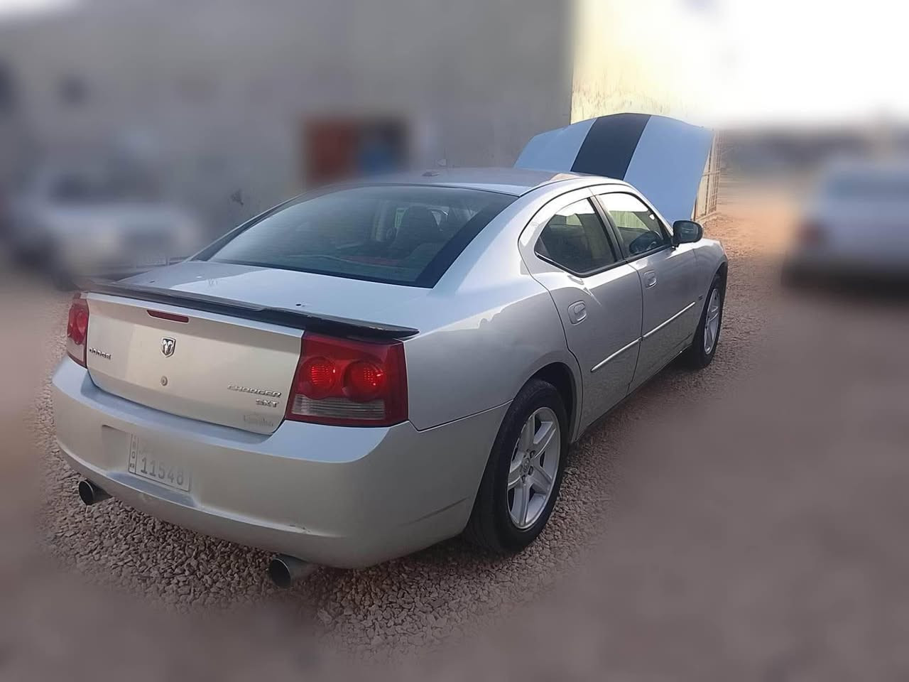 جارجر موديل 2010 
محرك 3500
صبغ موضح بالسونار 
رقم اربيل الدولي باسمي 
ميكانيك كله نظيف 
مكاني بغداد الكرخ 
السعر95 ورقه 
*********** بغداد, العراق
