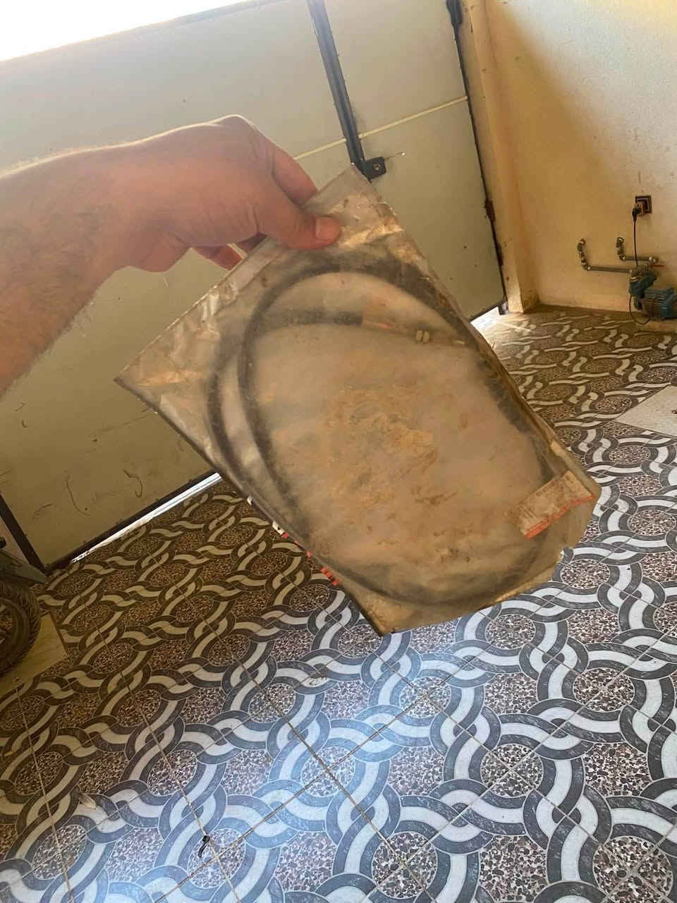 السلام عليكم من رخصه الادمن 
غراض ياماها دفرسون مرور للبيع كلهن شلع الي يريدهن يخابر ويدلل ***********
