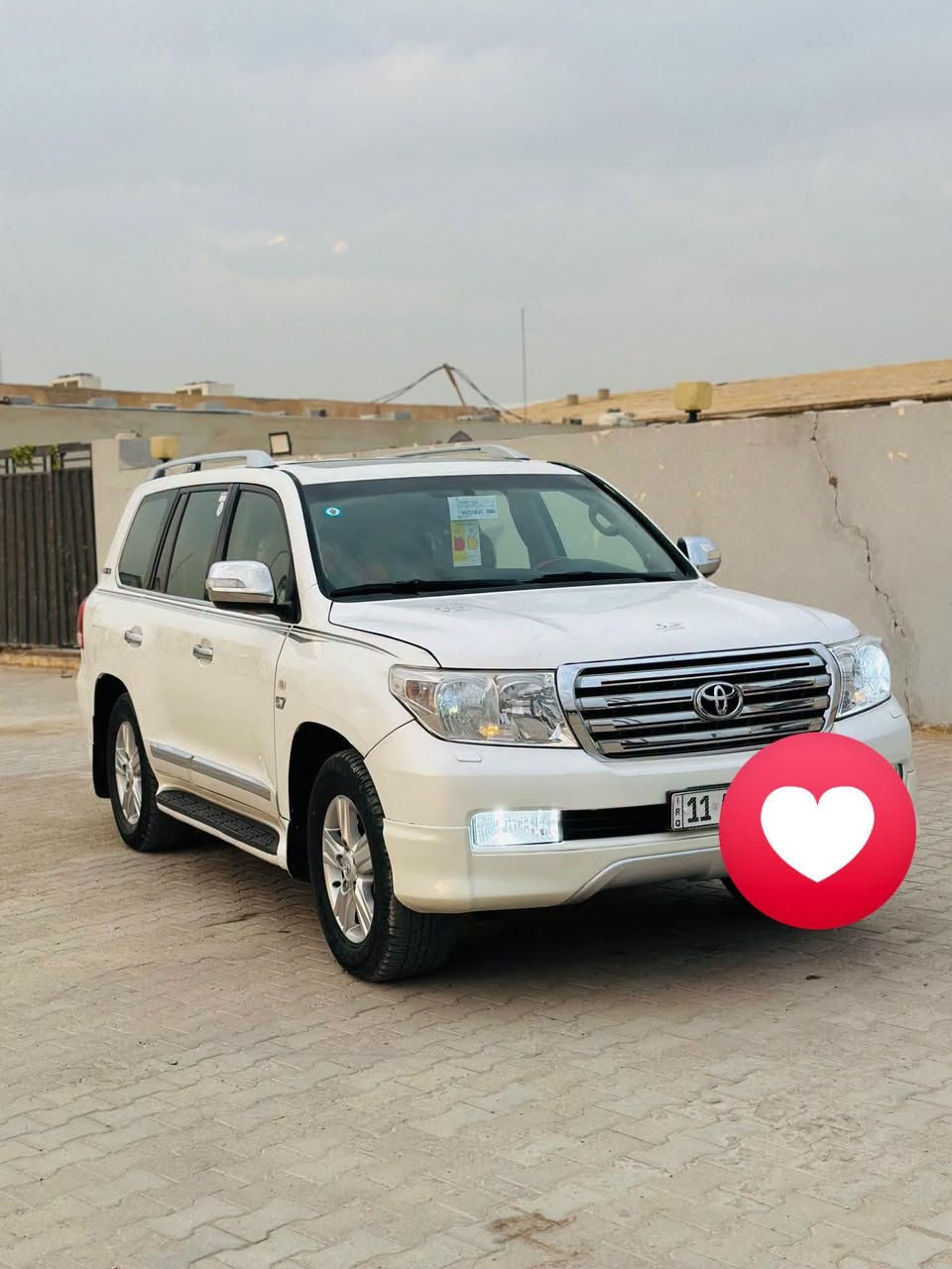 لاندكروز VXR • مكينه ٥.٧ • ماشيه ١٢٠ الف