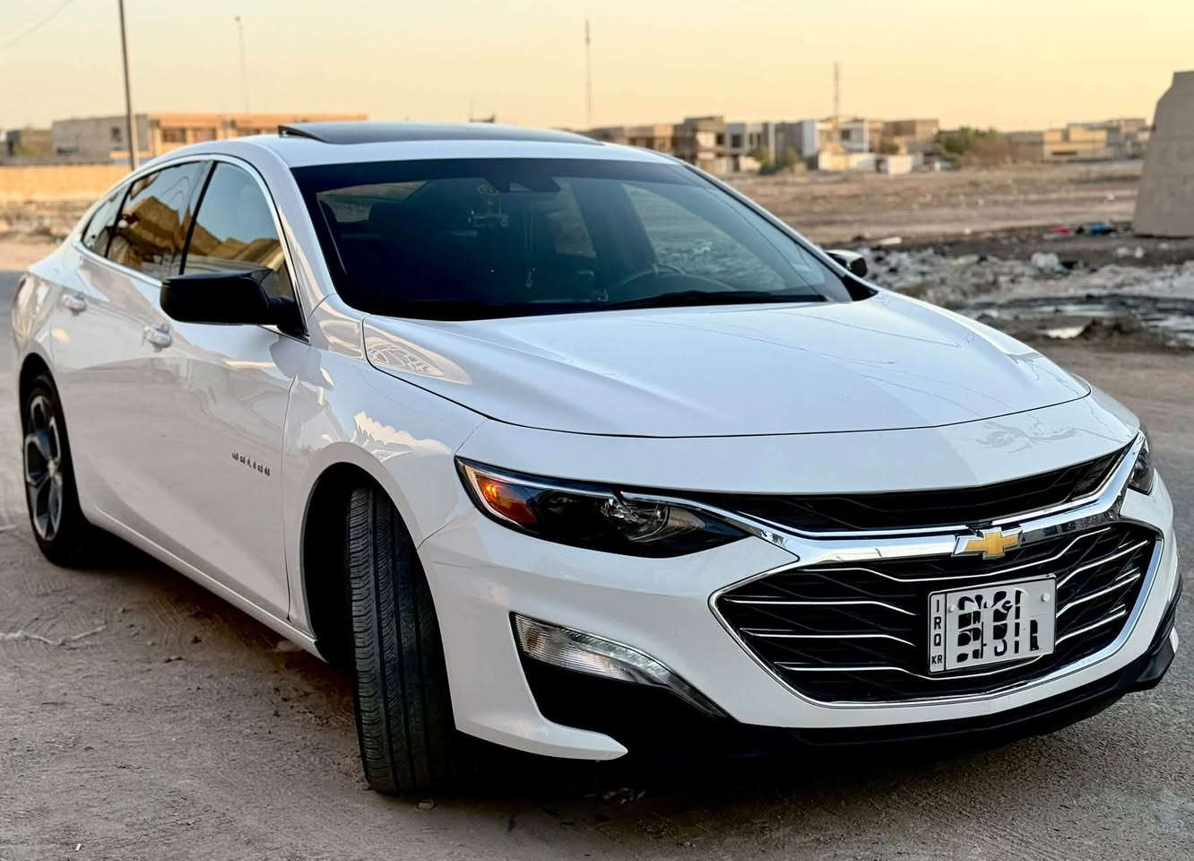 ماليبو LT2 2024 رقم اربيل باسمي
تشغيل عن بعد 
قطعتين تبريد  
كشن كهرباء 
فتحة سقف بنيروما
تدفئة كشنات 
رادار امامي 
حساس خلفي بلادي
تحديد مسار 
قيادة ذاتية  
سايد بريك بصمة 
 شاشة كبيرة (كار بلي واندرويد اوتو وايرليس ) 
تحكم ستيرن 4 جهات 
وبقية مواصفات الماليبو ..
ماشيه 65 الف 
سياره بدون قطرة صبغ تبديل بنيد اصلي نفس اللون فقط 
السيارة جديدة بمعنى الكلمة وبالواقع بعد احلى 
 ( گير محرك كهربائيات 100٪؜ )    

مكانها بابل المركز  
السعر 132 وبيها مجال جداً بسيط

‌للاستفسار ***********
