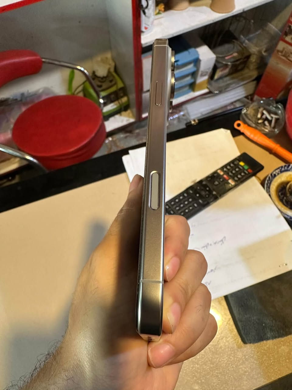 آيفون  16pro max شرق  أوسط ضمان ماستر
كفالة من كولشي شخط مابي بطارية 96‎%‎
كامل ملحقاته السعر مليون و350
العنوان :النجف
***********
