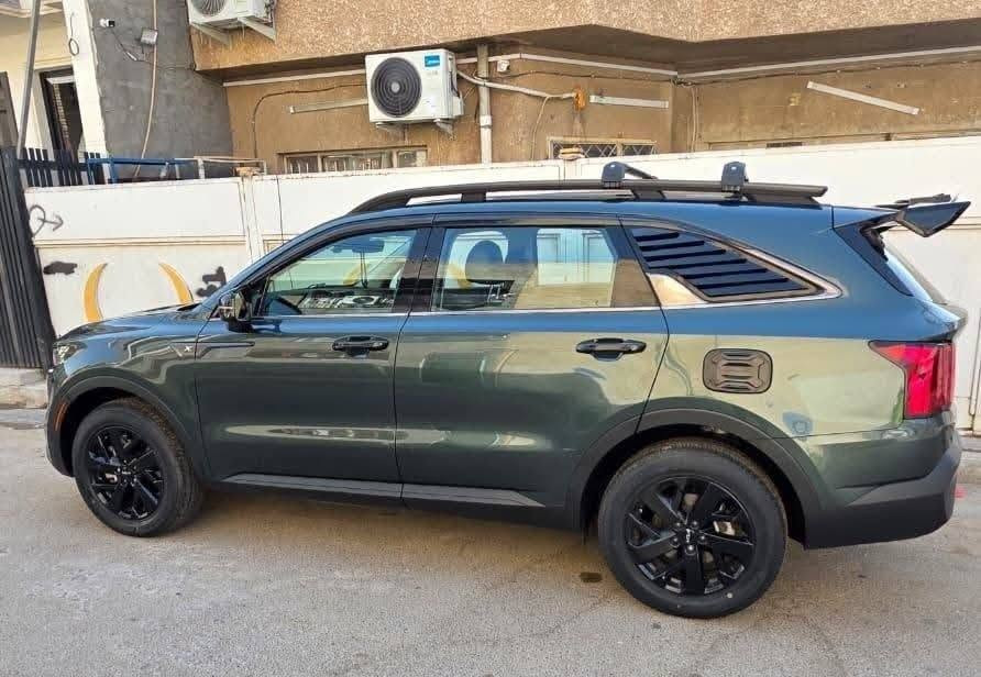 بيع سريع بسعر مناسب ( ماشيه 56 الف فقط )
كيا سورينتو 2023 
وارد امريكي صور الحادث داخل المنشور بجم كبس بدون ايرباك باب وجاملغ خلفي صبغ الباقي مكفول 
سياره نضيفه جدا كير مكينه صدر على وضع الشركه 
محرك 2500 بدون تيربو المرغوب 
مواصفات ( بصمه  / 7 راكب / 2 قطع تبريد / داخل جلد / تدفئه كشنات / نزول منحدرات / رادار / تحديد مسار /  اهم تاير جديد صار اسبوع من شاده وباقي المواصفات المعروفه ) 
رقم بغداد
مكان السيارة بغداد 
للاستفسار *********** واتساب
