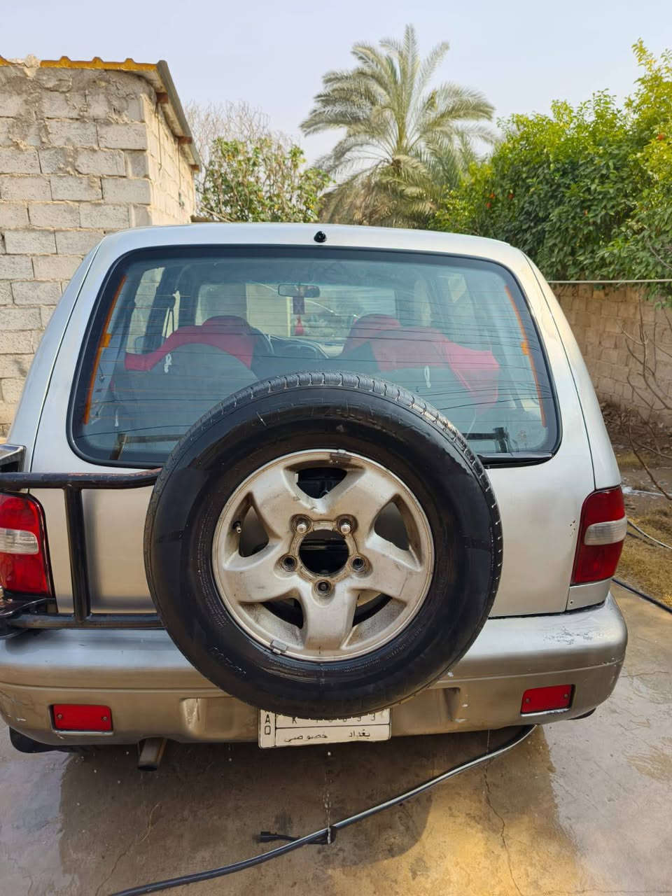 السلام عليكم.. سيارة سبورتج 2001... محرك مسكر.... كير اوتوماتيك ... تخم تاير... باتري جديد... سنوية باسمي تحويل مباشر.... السعر 42 ورقة وبيه مجال بسيط ... رقم الهاتف

*********** بيه وتساب
