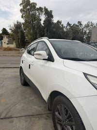 توسان • ٢٠١٤ • شكل ٢٠١٥