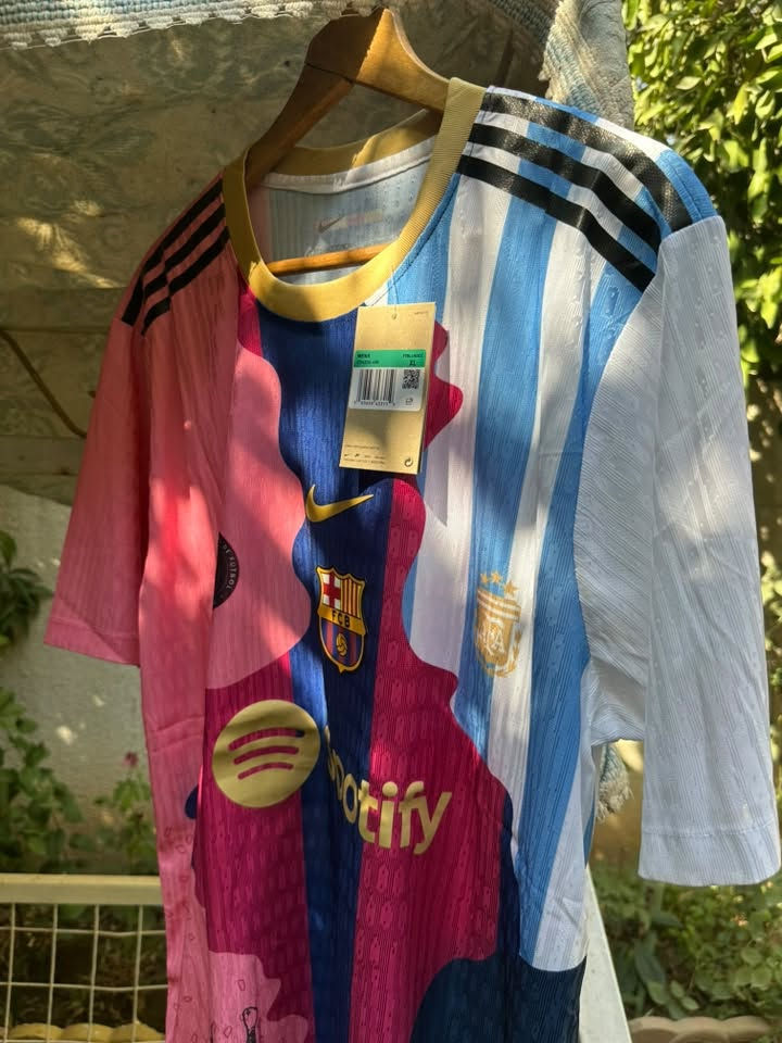 بلاااش البلاااش عرض يوم الجمعة
صاحب اكثر عدد مشاركات وتاگات @يربح درييس من اختياره 
بس ب٦٠٠٠ والتوصيل مجاااني داخل الموصل متوفر كل الاحجام كمية محدودة 
للتواصل واتساب ***********
